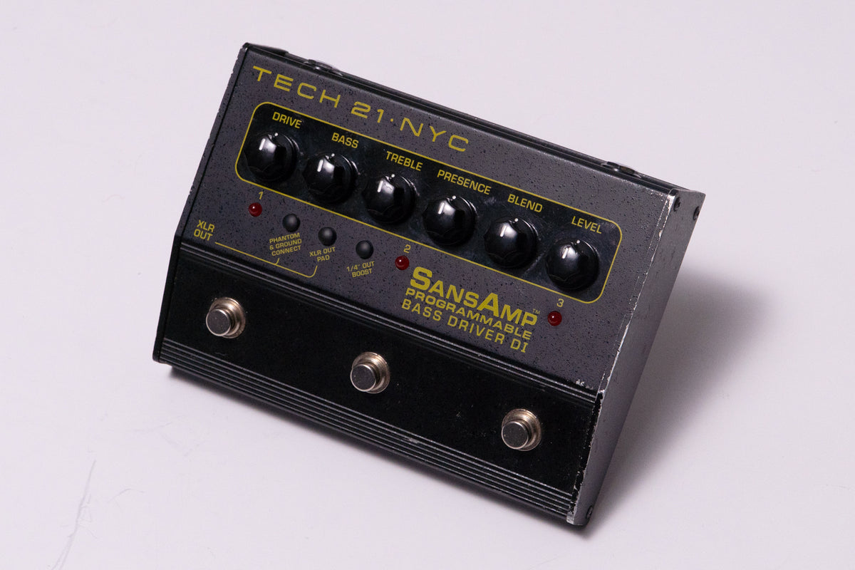 t*n様 TECH 21 NYC SansAmp BASS D DI Tech 21 NYC Sansamp Programmable Bass Driver DI Pedal