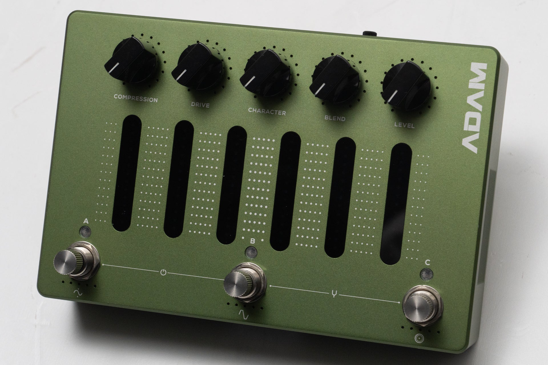 used】Darkglass Electronics / ADAM【GIB Yokohama】 – Bass Shop