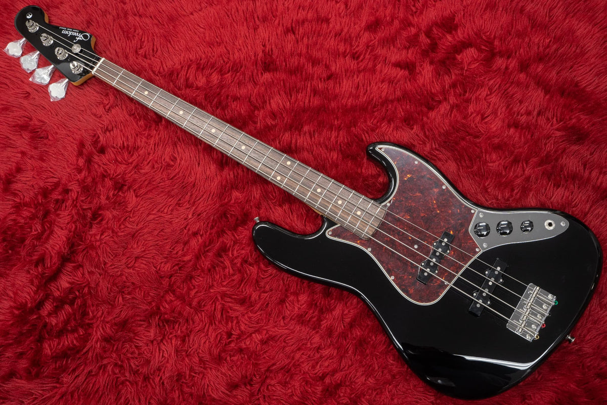 new】Freedom Custom Guitar Research / C.S. R.S. JB/BLK 4.185kg
