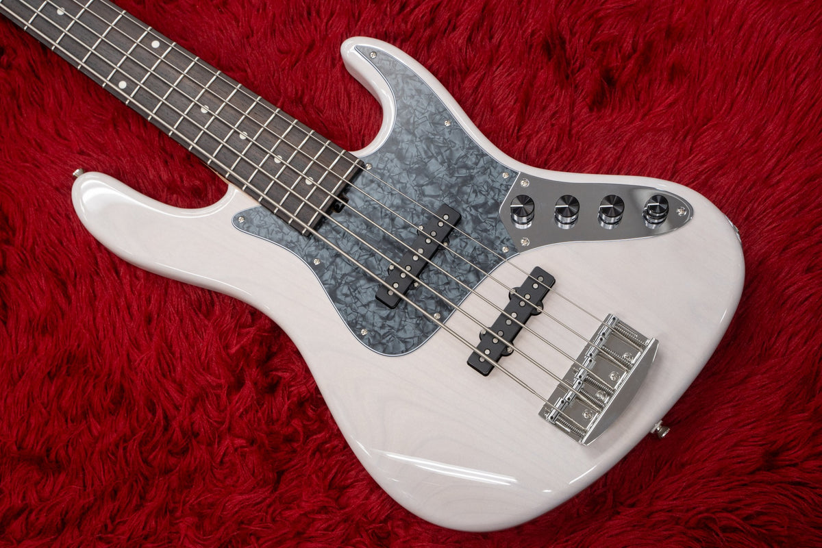 Kikuchi Guitars Hermes Series RV5 5弦ベース new】Kikuchi Guitars / Hermes RV5 TWH #014 3.950kg【GIB