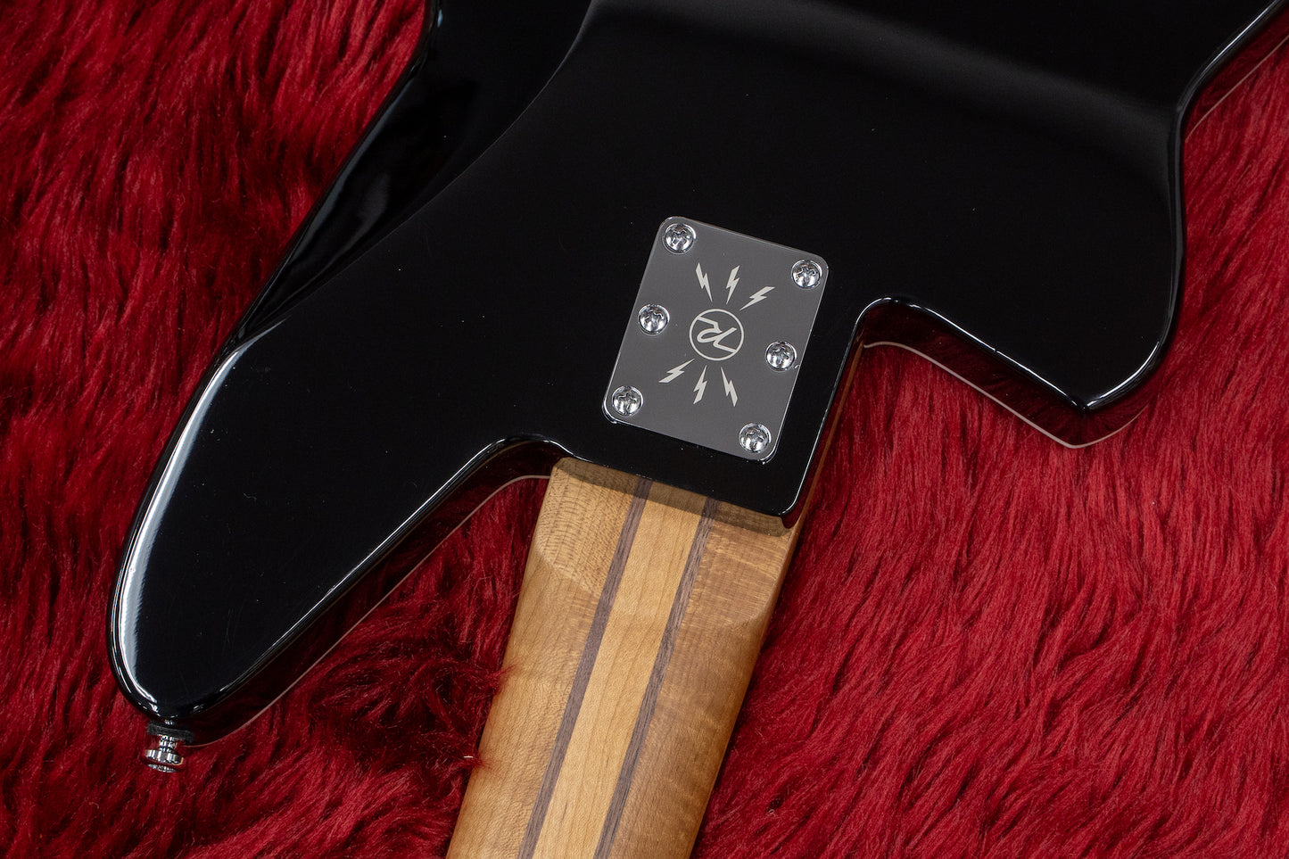 【new】Reverend Guitars / Mercalli 5-午夜黑-玫瑰木指板 #57212 4.02kg【GIB 橫濱】