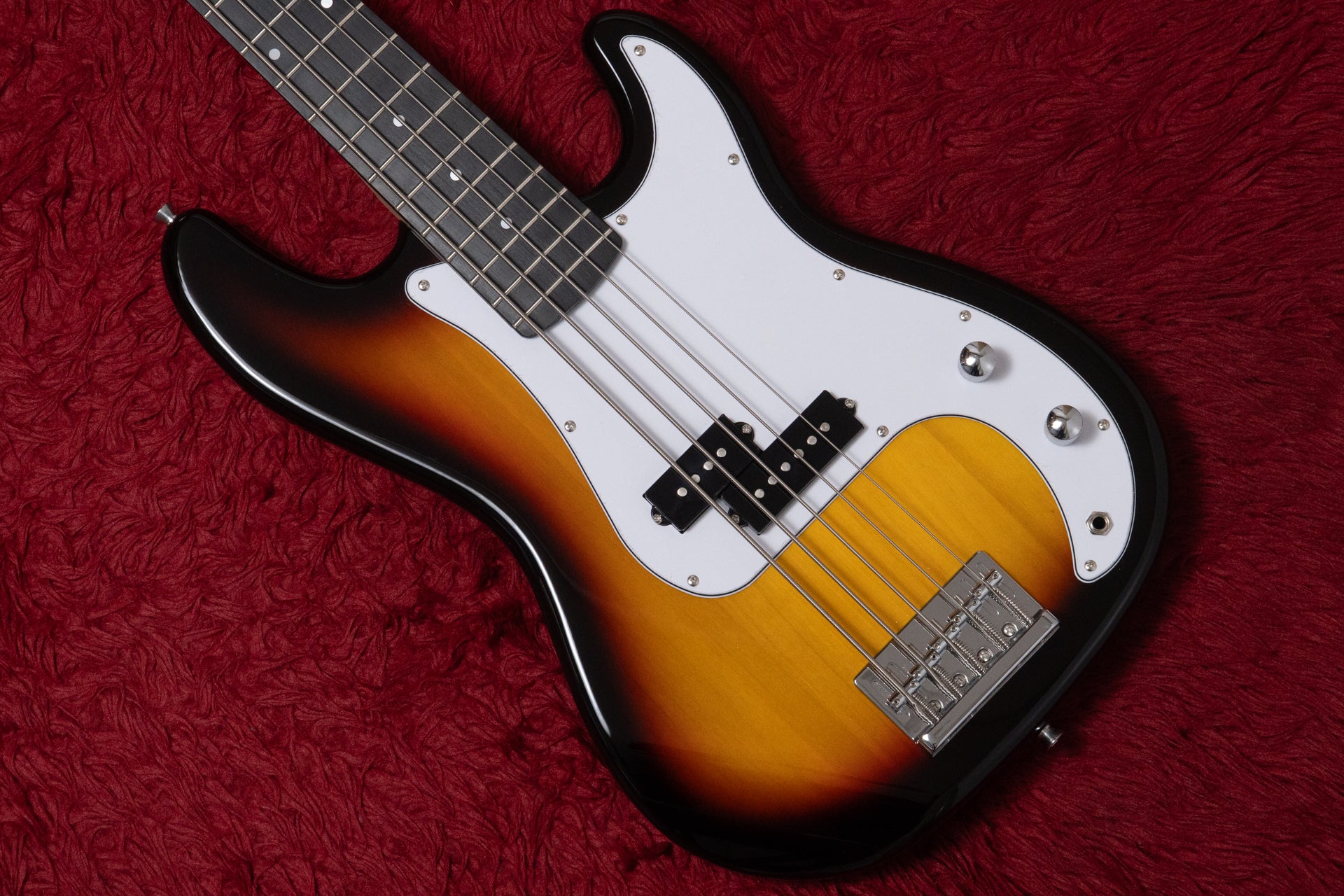 woofy basses woo5 5弦【フィンガーランプ付】【※手渡のみ】 new】woofy basses / ONE series Woo 5 Sunburst – Bass Shop Geek IN Box