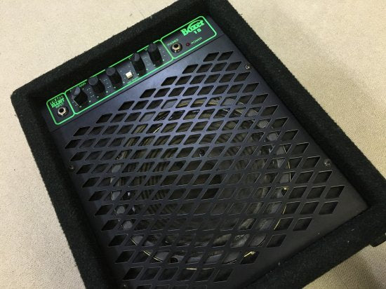 Trace Elliot BOXER 15 – Bass Shop Geek IN Box