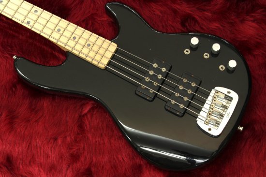 Brand Flagship Model Successfully Fender Genealogy