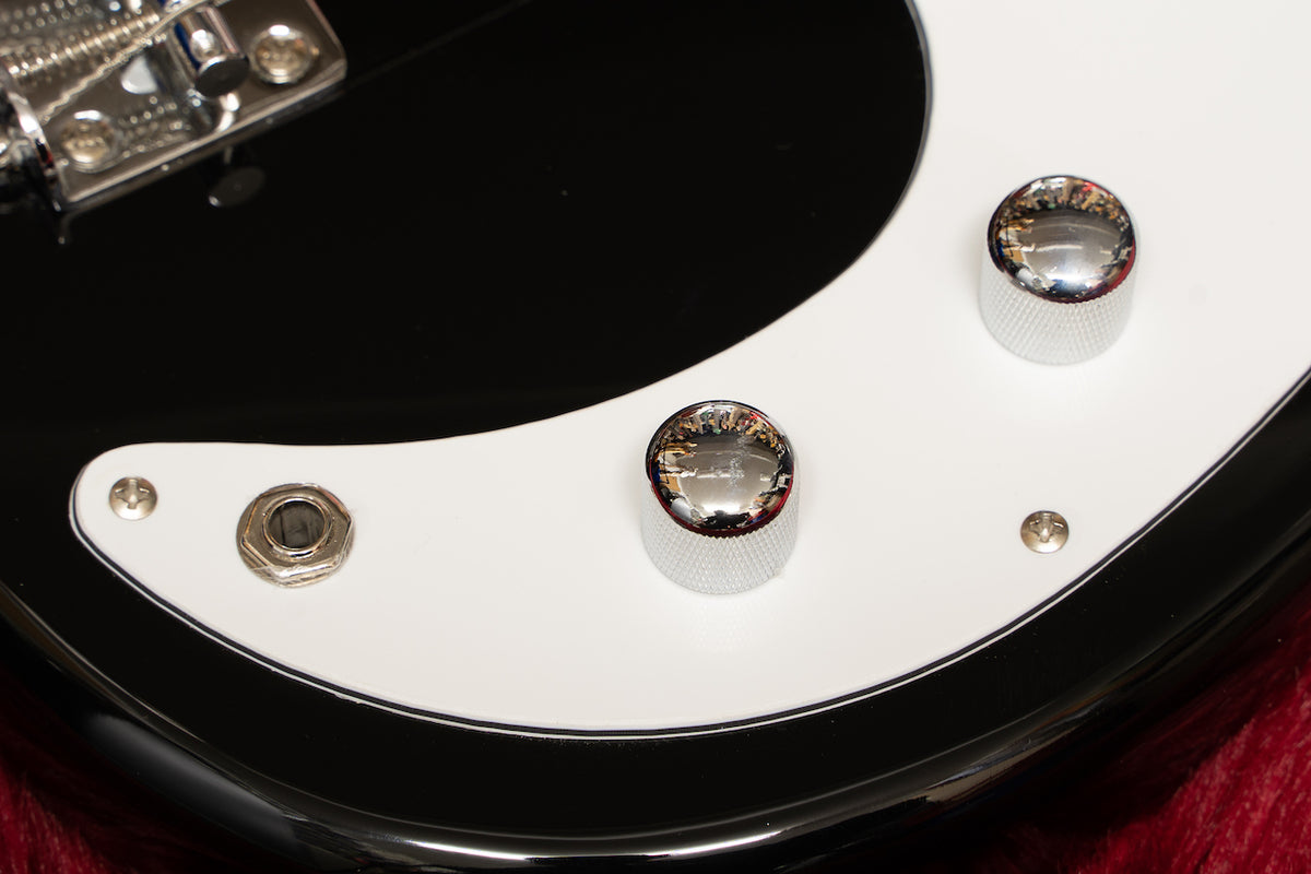 【新】Woofy Basses Woo4 Black【GIB兵庫】