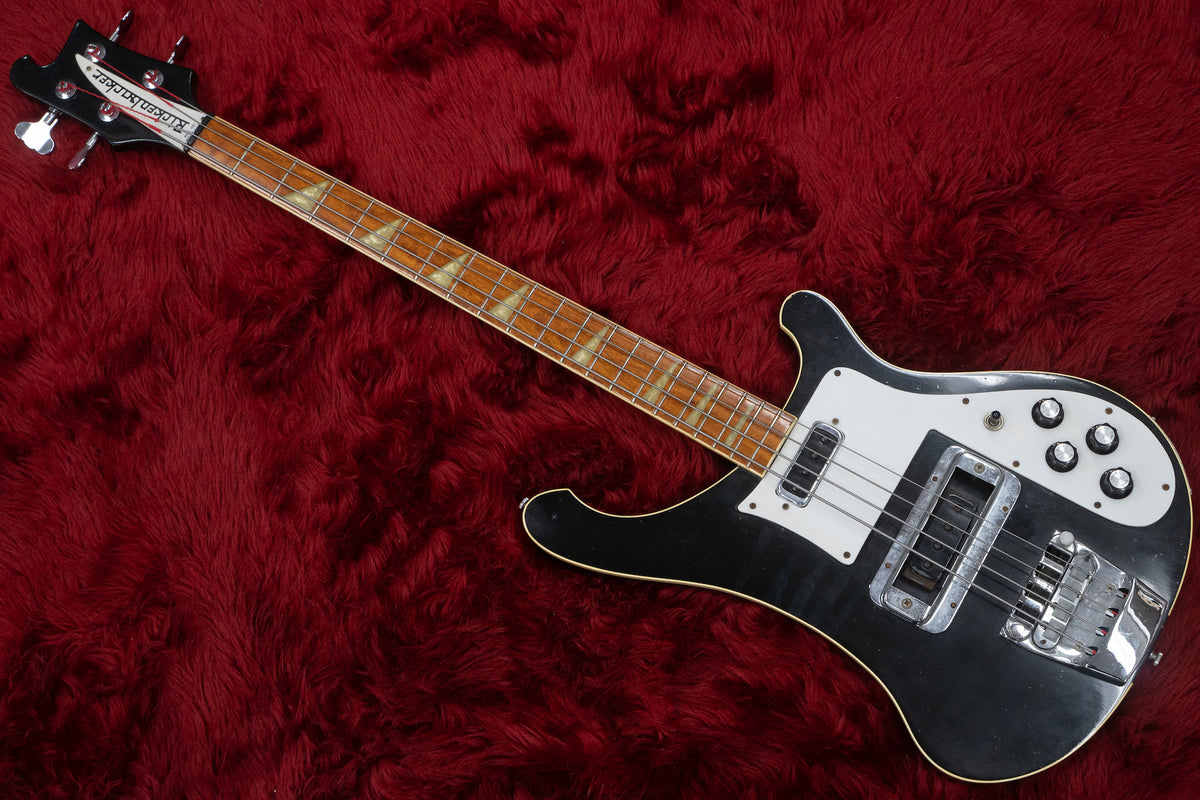 1975 Rickenbacker 4001 – Jetglo – GuitarPoint