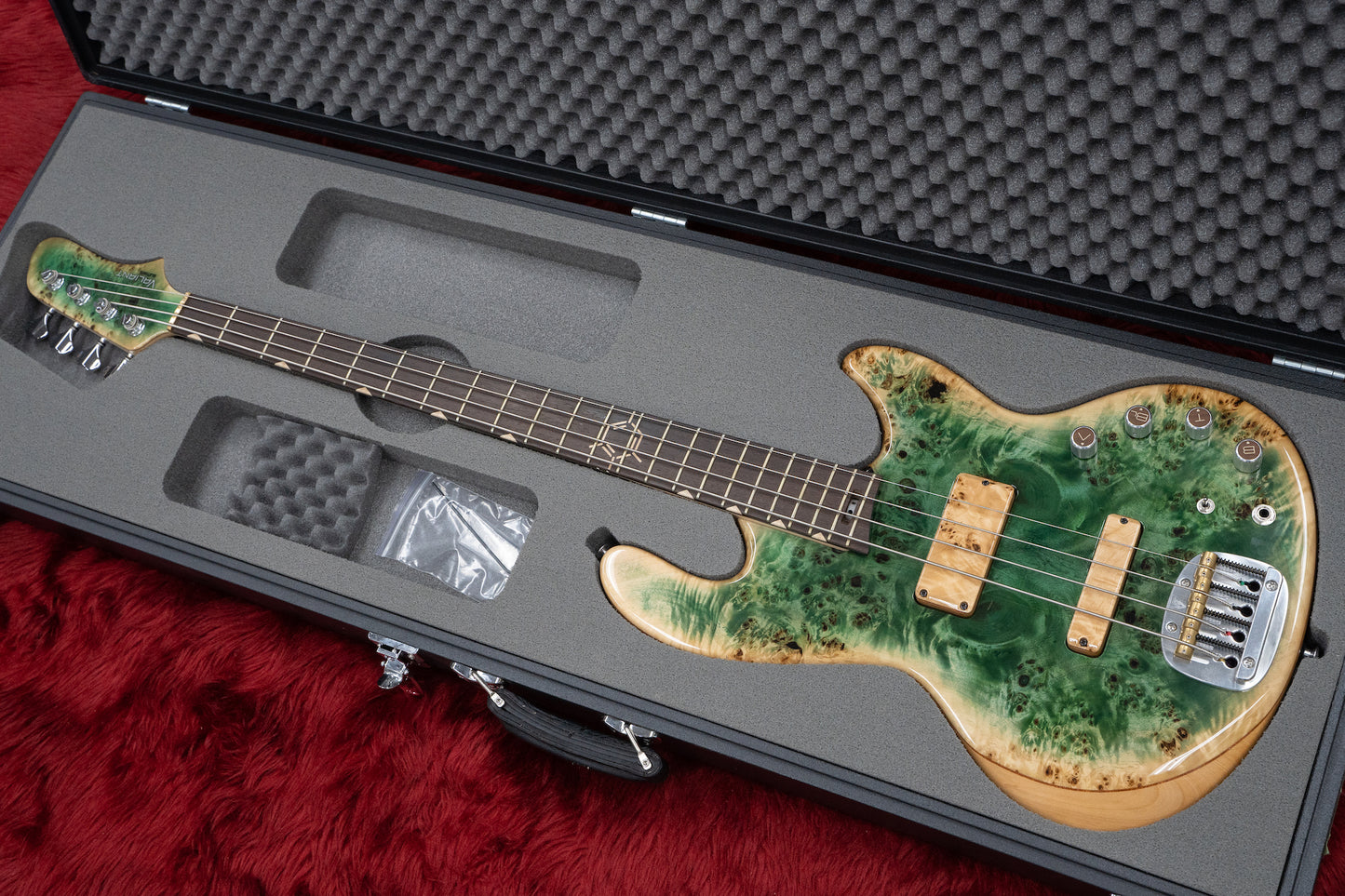 【used】Valiant Guitars / TNT-4 Pine Green #T21024 3.96kg【GIB Yokohama】