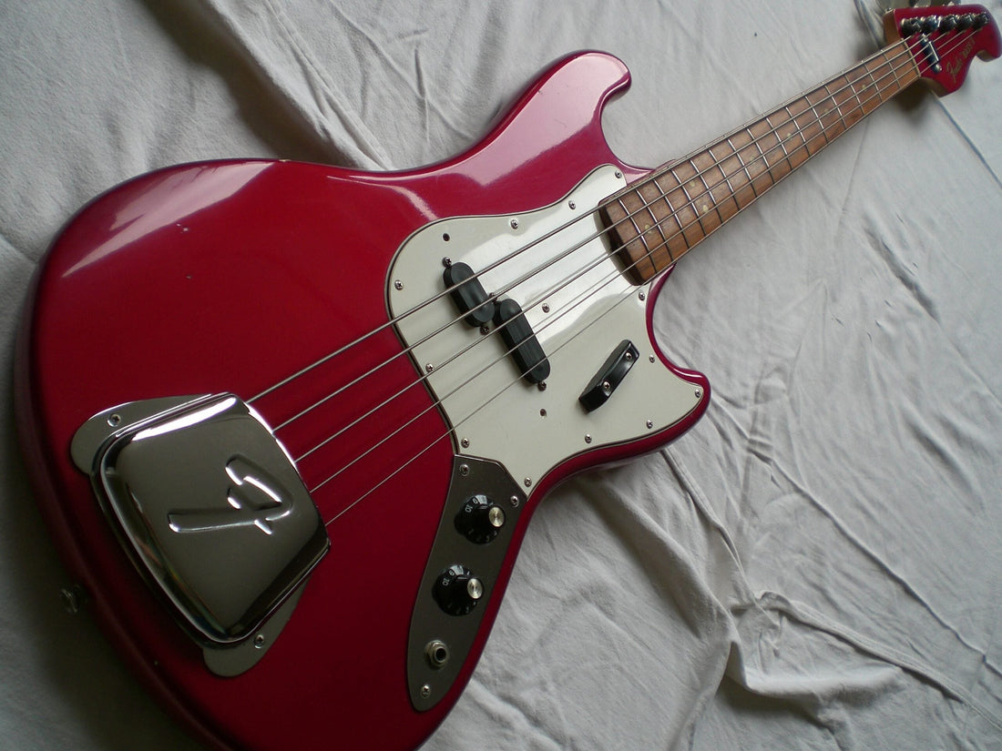 Who Invented the 5-String Bass? The Story of Leo Fender and the Fender Bass V