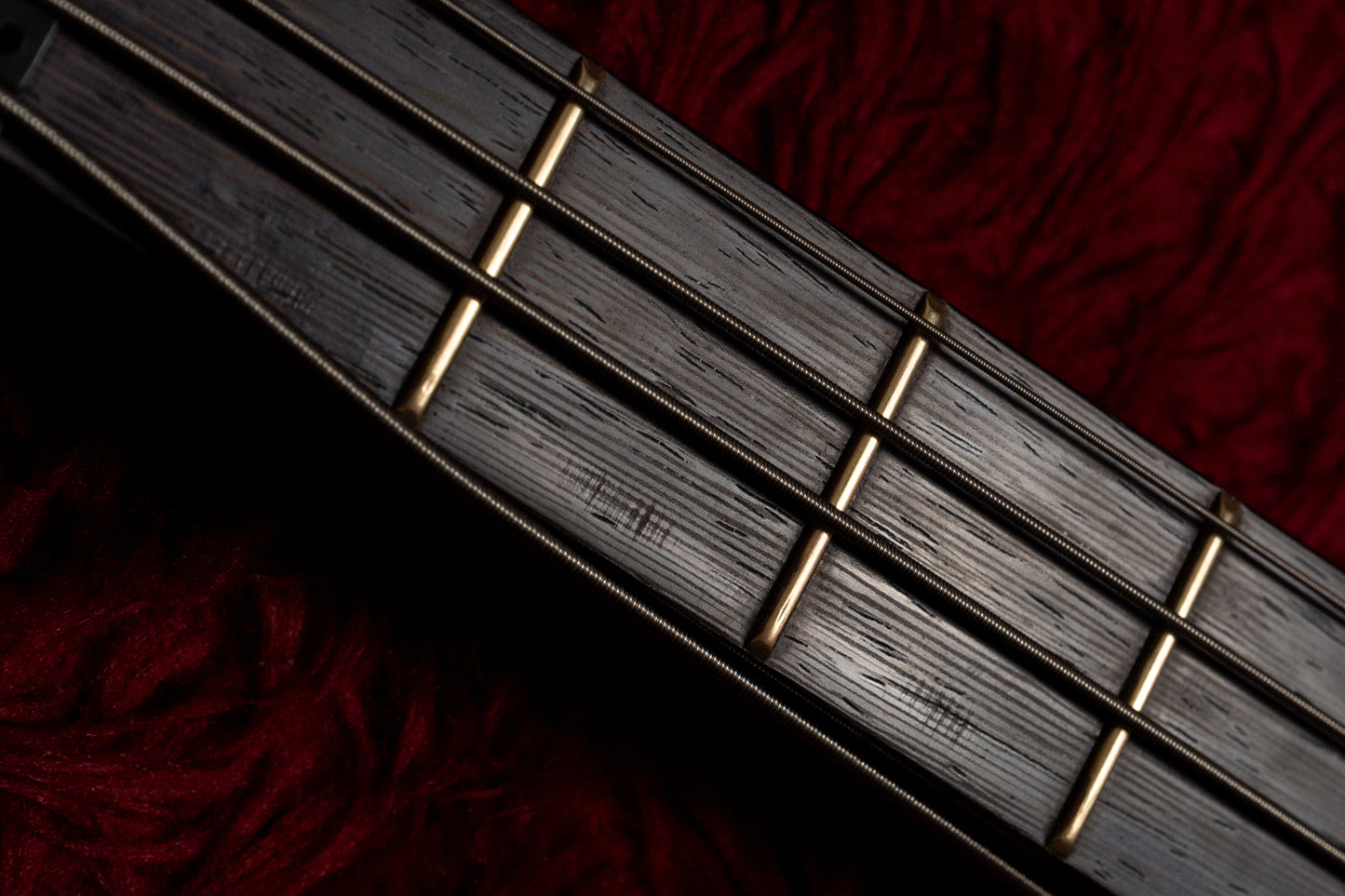 【used】Warwick / Streamer $$ 4-string Nirvana Black Oil finish 2009 4.500kg #G151055-09【GIB Yokohama】