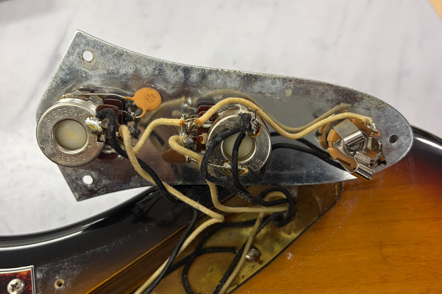 【used】Fender / American Vintage 62 Jazz Bass 2Knobs 3TS 1994 4.160kg #V078256【GIB Yokohama】