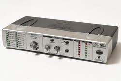 【used】BEHRINGER / COM800【GIB Yokohama】