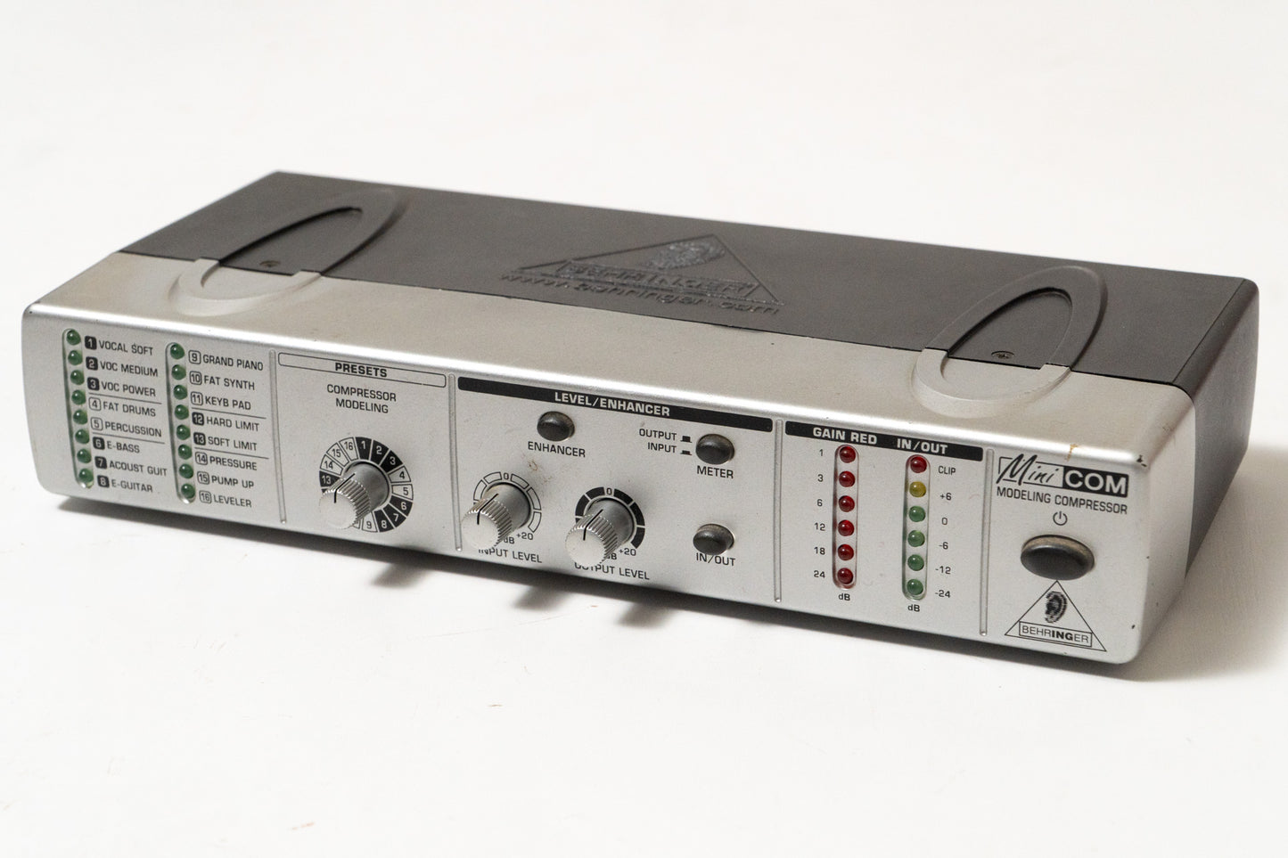 【used】BEHRINGER / COM800【GIB Yokohama】