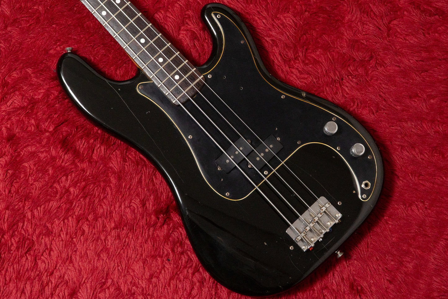 【used】Fender / 1981 Precision Bass 3.560kg #S907935【Consignment】【GIB Yokohama】