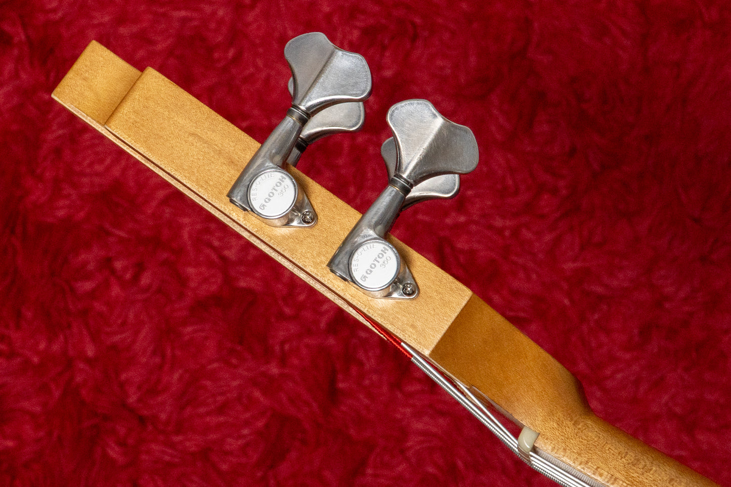 【used】Ulrich Bass Design / Retro57 P old style 4st Bass 2023 3.320kg【GIB Yokohama】
