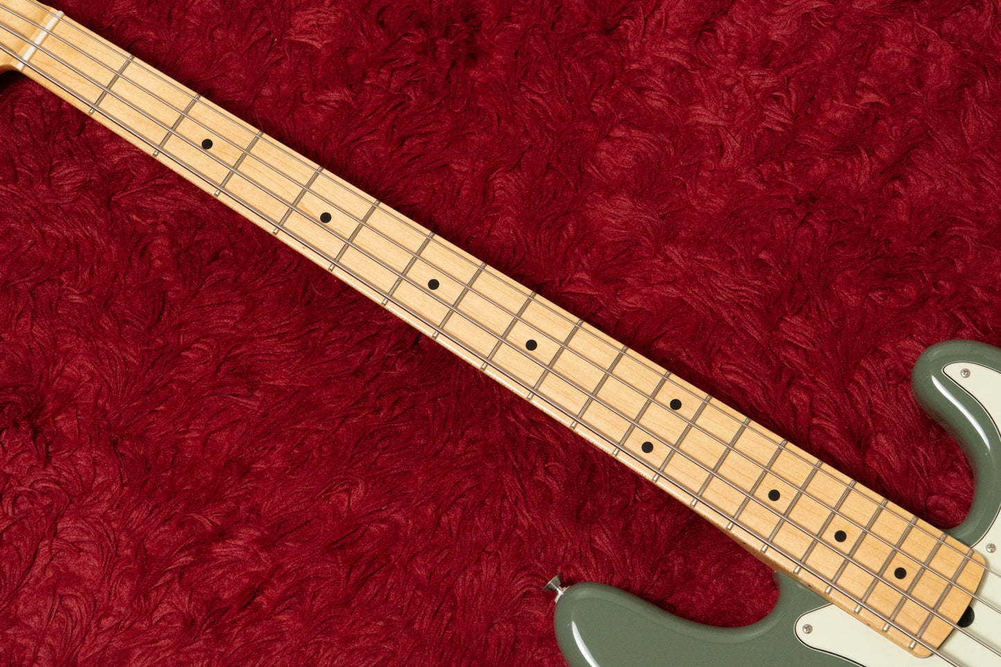 【used】Fender / American Professional Precision Bass Antique Olive 2019 4.120kg #US19093551【GIB Yokohama】