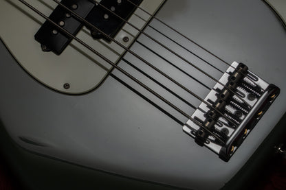 【used】Fender / American Professional Precision Bass Antique Olive 2019 4.120kg #US19093551【GIB Yokohama】