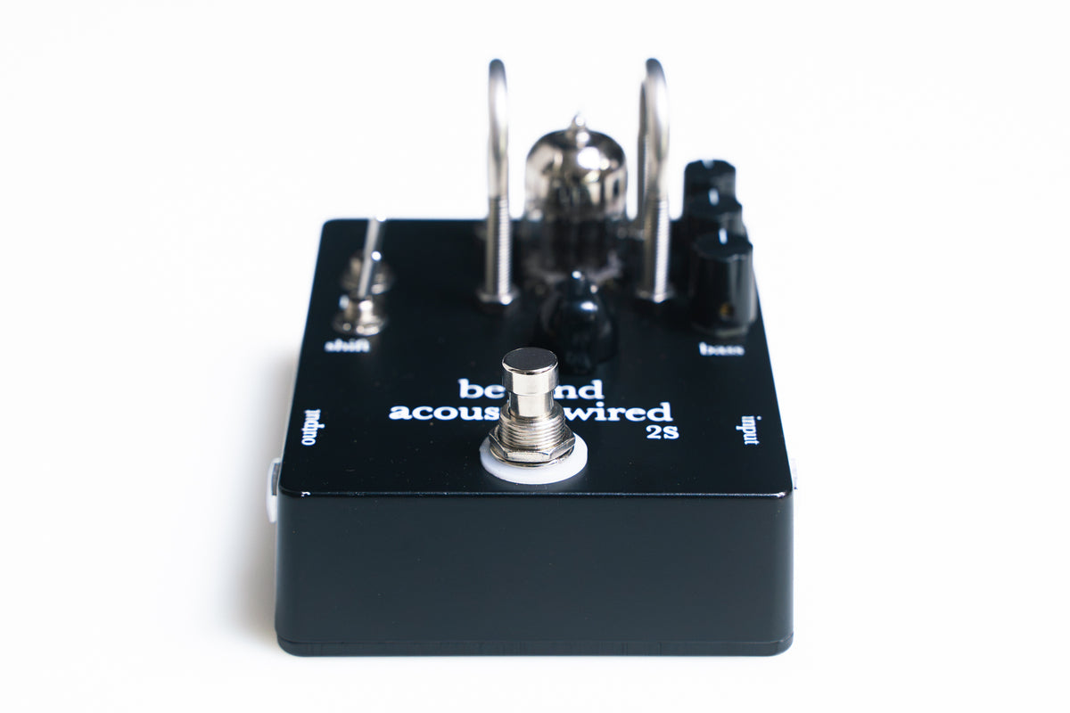 【new】Beyond / acoustic wired 2S Blue LED【GIB Yokohama】
