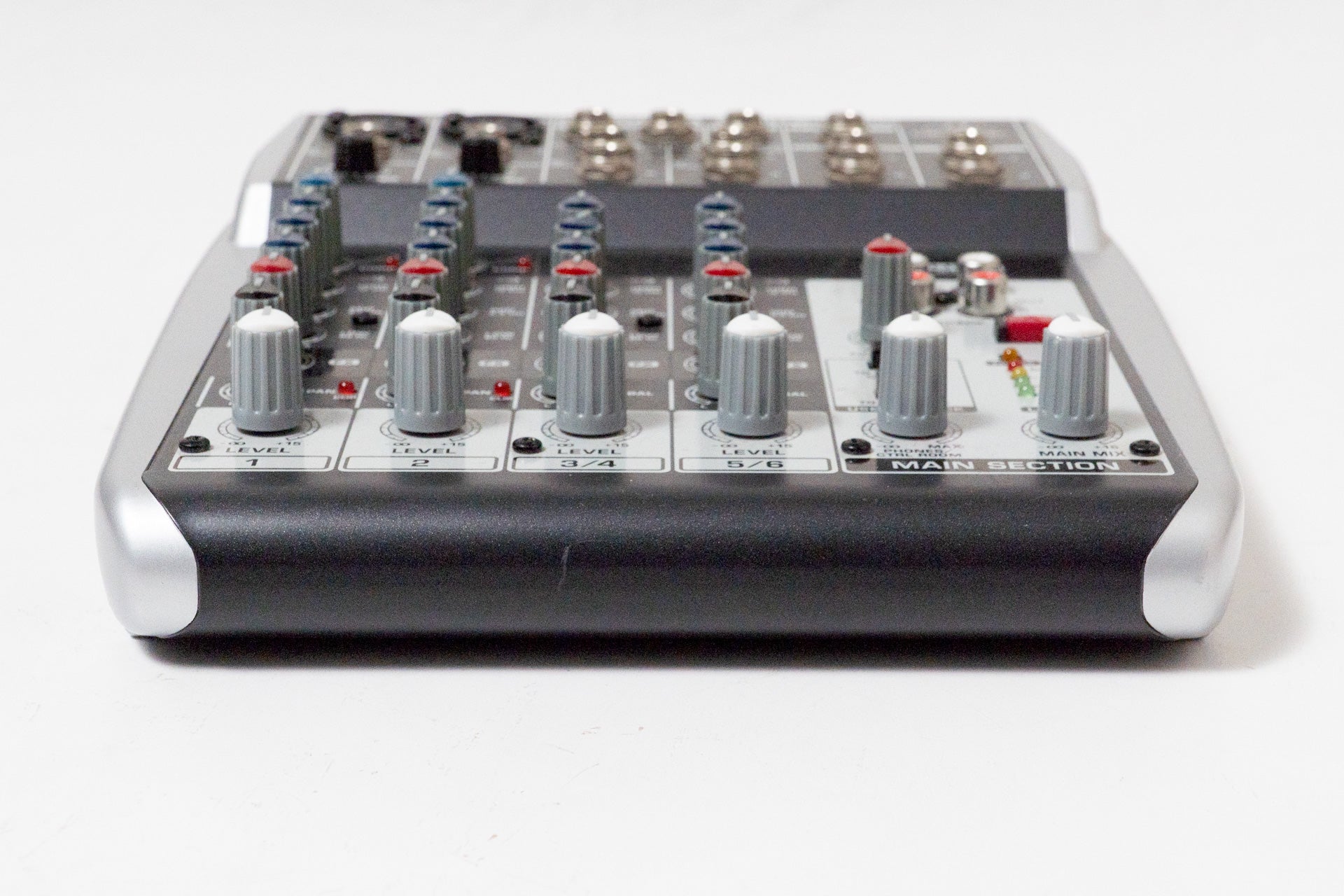 used】BEHRINGER / Xenyx Q802USB アナログミキサー【GIB Yokohama