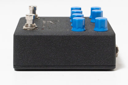 【outlet】NUX / Melvin Lee Davis BASS Preamp+DI【GIB Yokohama】