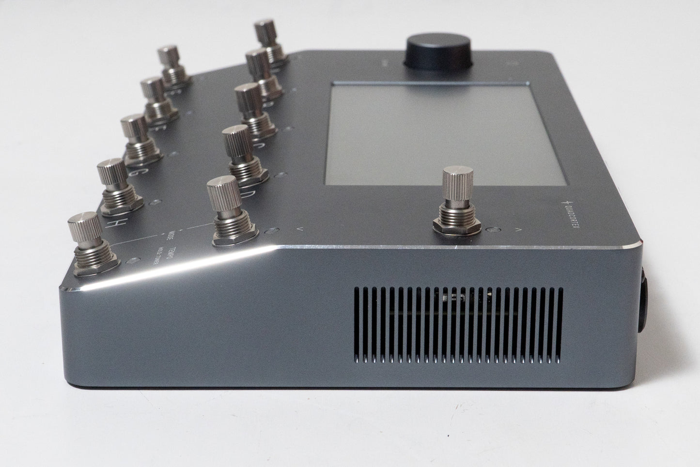 【used】Neural DSP / Quad Cortex【GIB Yokohama】