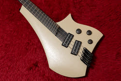 【new】Meta Guitars / Veil B4 Medium Scale Champagne Beige 3.135kg【GIB Yokohama】