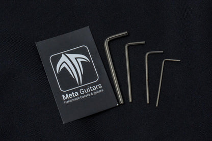 【new】Meta Guitars / Veil B4 Medium Scale Champagne Beige 3.135kg【GIB Hyogo】