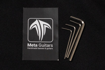 【new】Meta Guitars / Veil B4 Medium Scale Champagne Beige 3.135kg【GIB Yokohama】