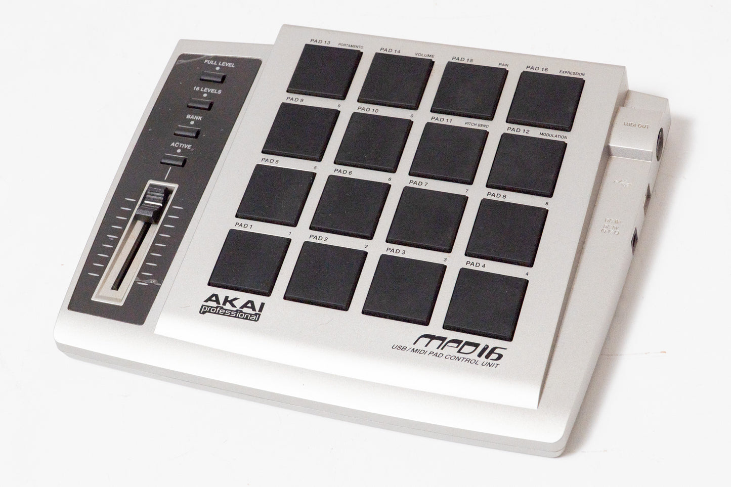 【used】AKAI / MPD16 USB/MIDI PAD CONTROL UNIT【GIB Yokohama】