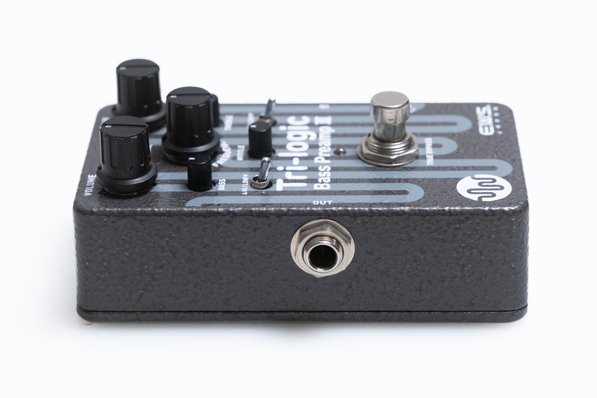 【used】E.W.S. / Tri-logic Bass Pre Amp III【GIB Yokohama】