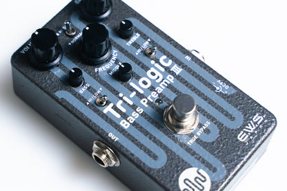 【used】E.W.S. / Tri-logic Bass Pre Amp 3【GIB Yokohama】