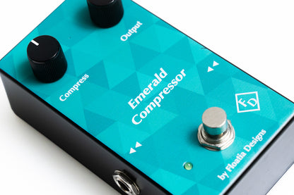 【used】Floatia Designs / OPTC-02 Emerald Compressor【GIB Yokohama】