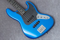 【used】Fender / American Ultra II Jazz Bass Noble Blue 2025 4.3kg #US25012760【GIB Hyogo】【Plek-adjusted】