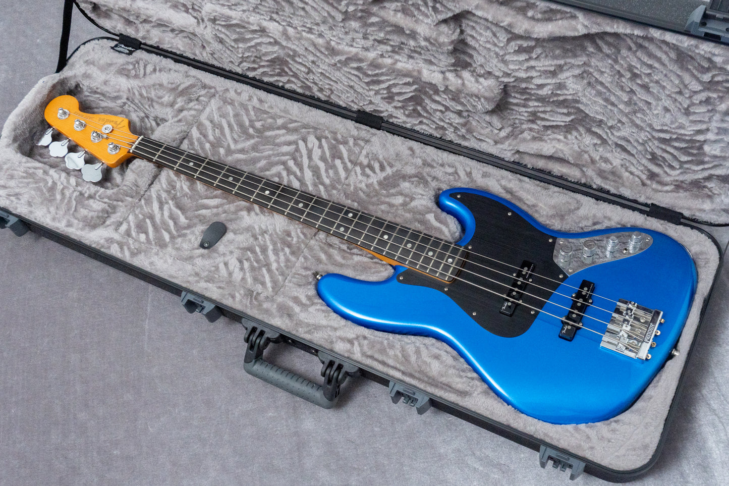 【used】Fender / American Ultra II Jazz Bass Noble Blue 2025 4.3kg #US25012760【GIB Hyogo】【Plek-adjusted】