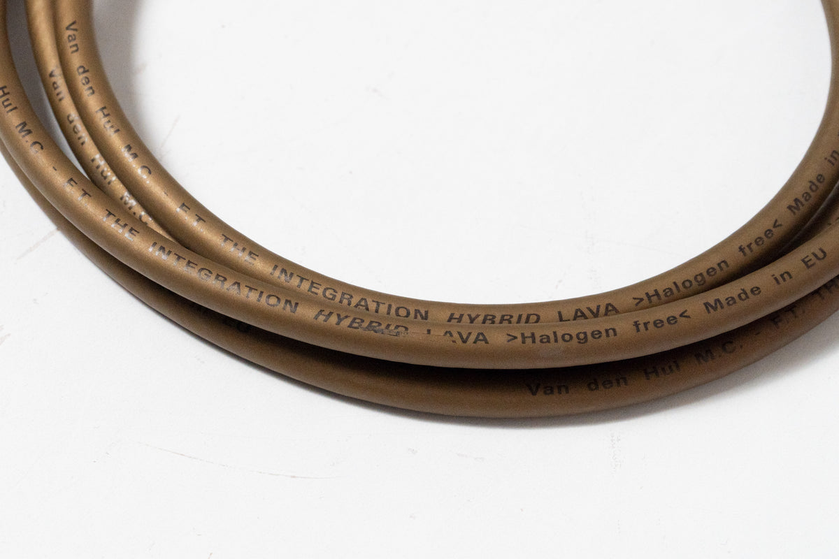 【new】LAVA CABLE / VAN DEN HUL INTEGRATION HYBRID LAVA GIB Mod. 3m【GIB Yokohama】