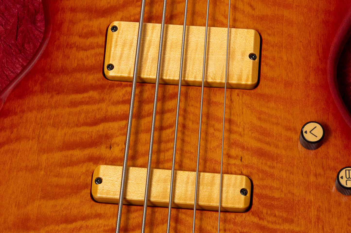 【used】Valiant Guitars / TNT5 Red Flame Maple 3.965kg #T21028【Consignment】【GIB Yokohama】