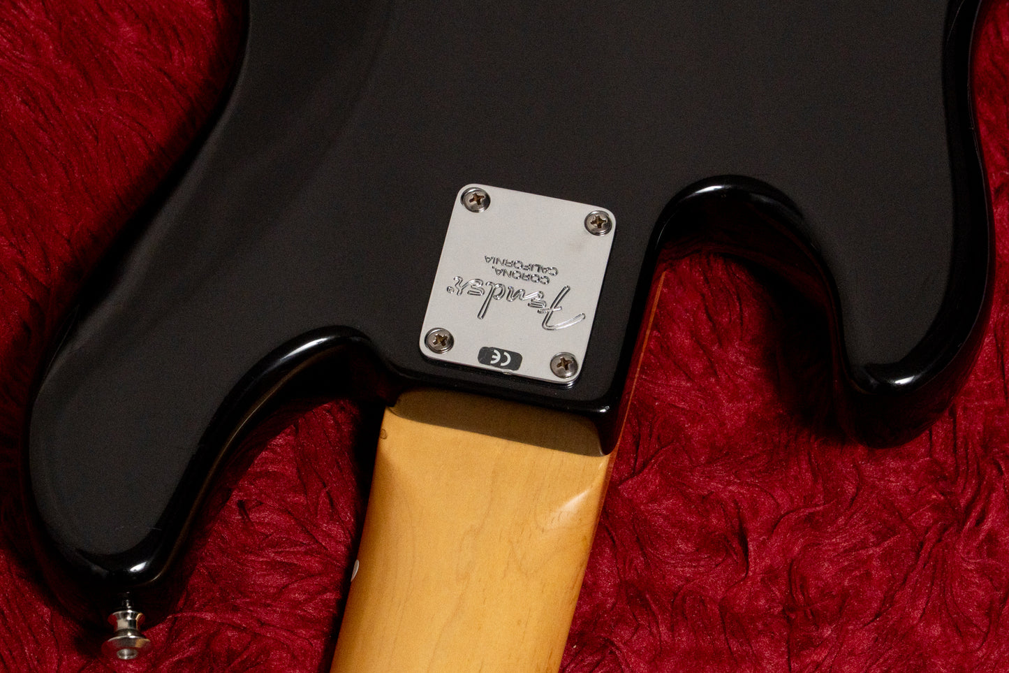 【used】Fender / American Deluxe Jazz Bass V Bartolini mod. BLK 2000 4.335kg #DN920547【GIB Yokohama】