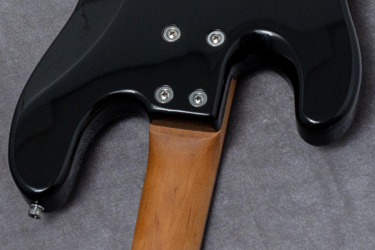 【new】Sadowsky / MX20 UV4 BLK/R 3.76kg #SMX A 000143-26【GIB Hyogo】