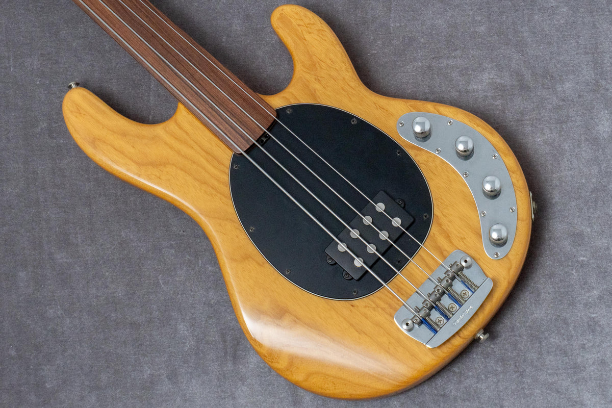 【used】Ernie Ball Music Man / StingRay 3EQ Fretless NAT 2000 4.25kg #E15457【GIB Hyogo】
