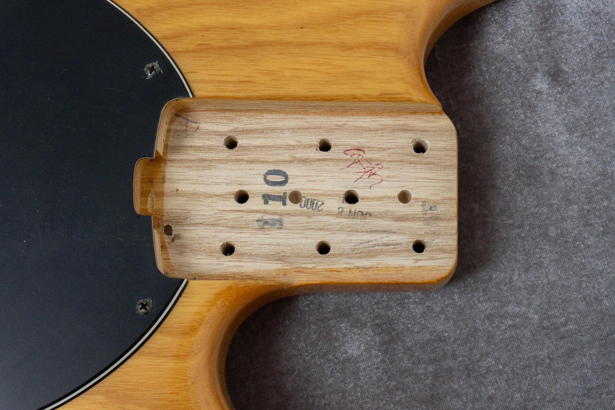 【used】Ernie Ball Music Man / StingRay 3EQ Fretless NAT 2000 4.25kg #E15457【GIB Hyogo】