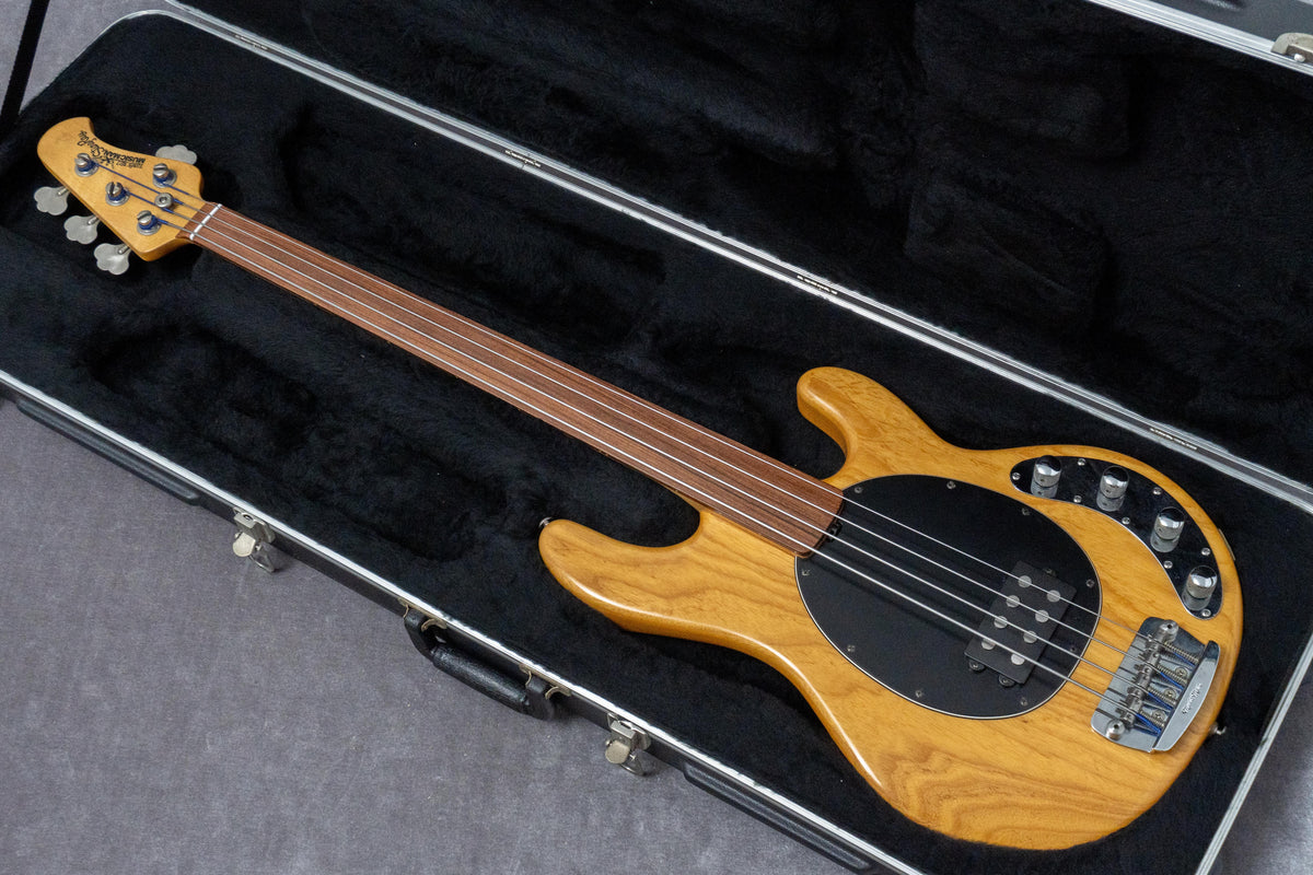 【used】Ernie Ball Music Man / StingRay 3EQ Fretless NAT 2000 4.25kg #E15457【GIB Hyogo】