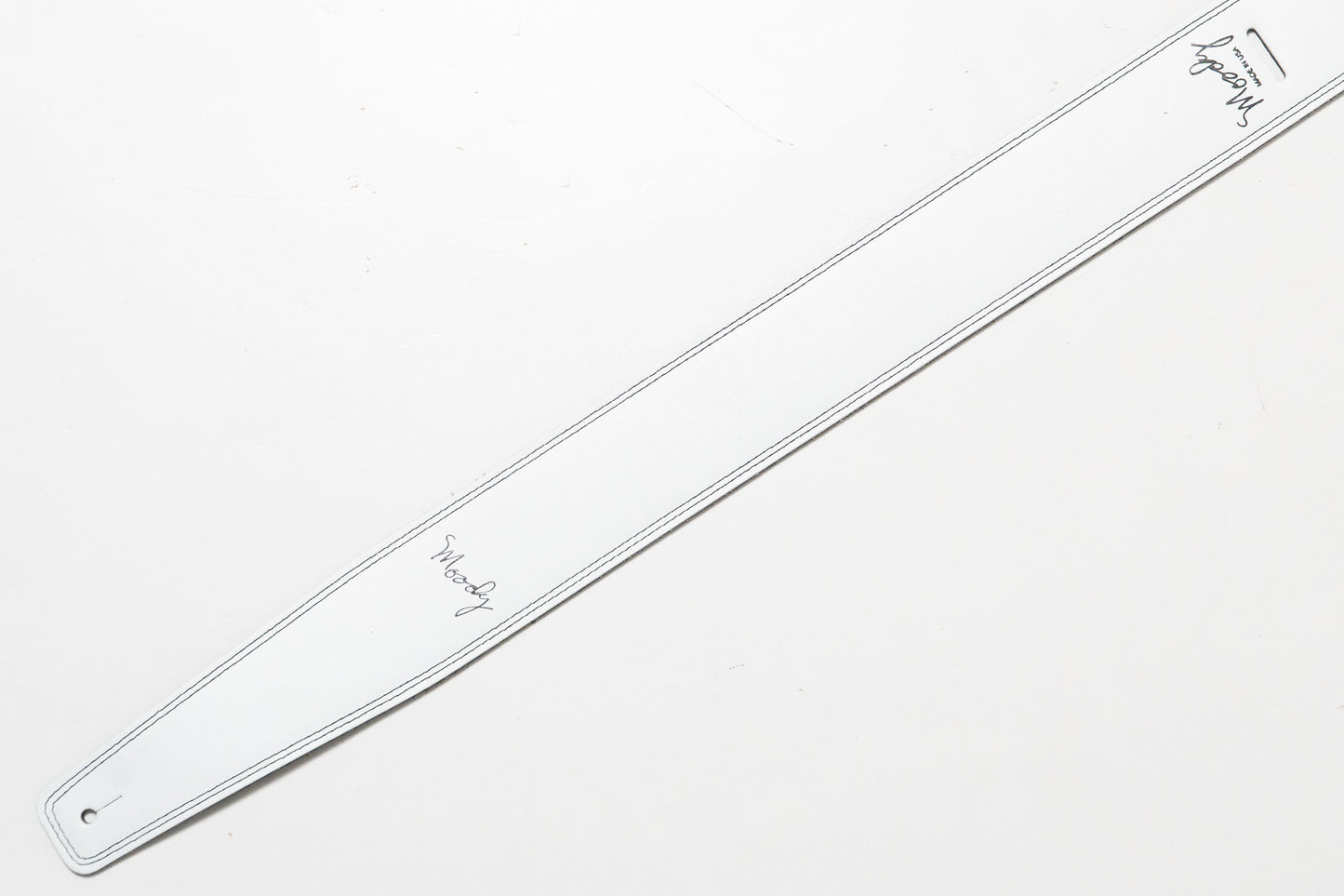 【new】Moody Straps / 2.5 Inch White/Black  Leather Long Tail【GIB Yokohama】