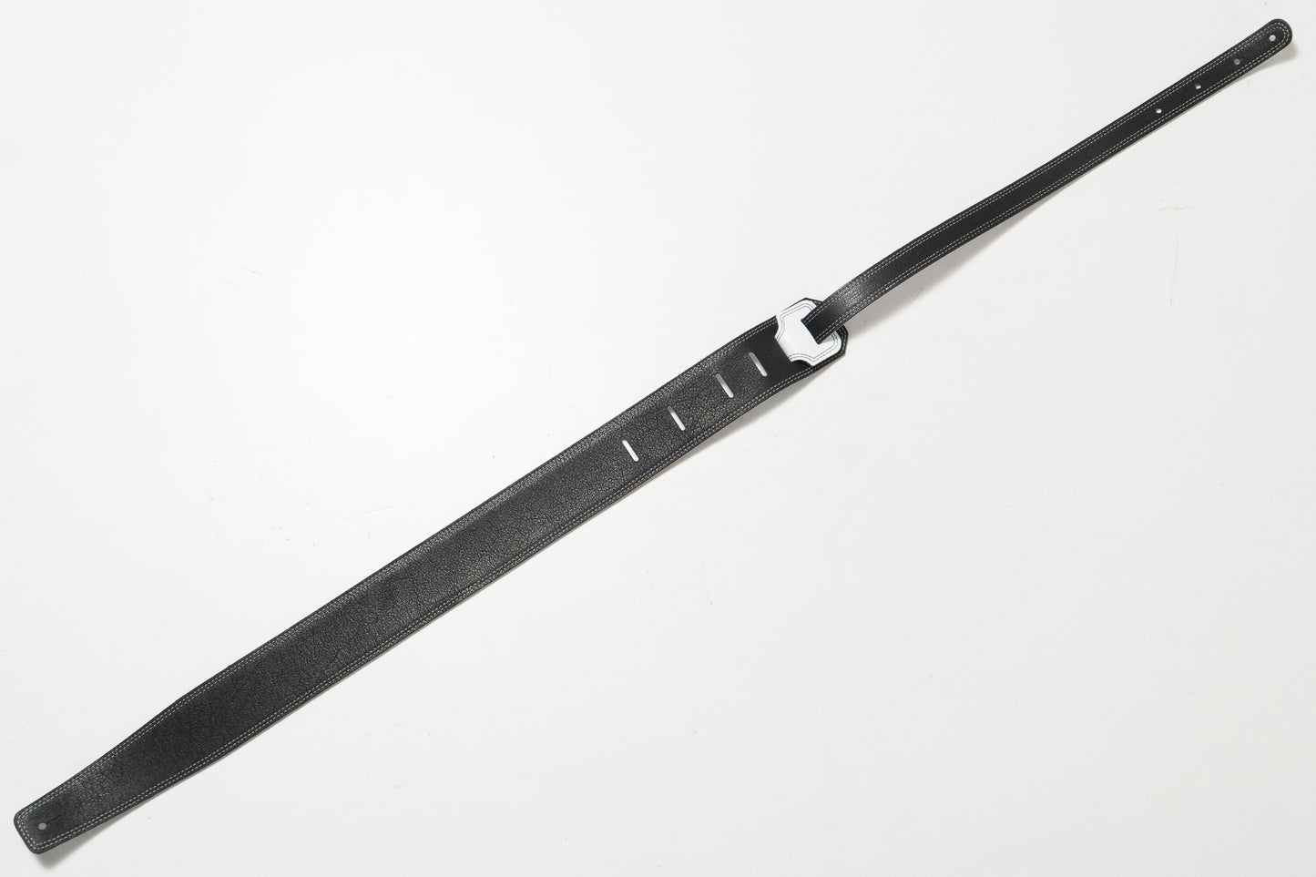 【new】Moody Straps / 2.5 Inch White/Black  Leather Long Tail【GIB Yokohama】