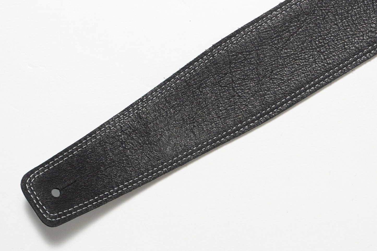 【new】Moody Straps / 2.5 Inch White/Black  Leather Long Tail【GIB Yokohama】