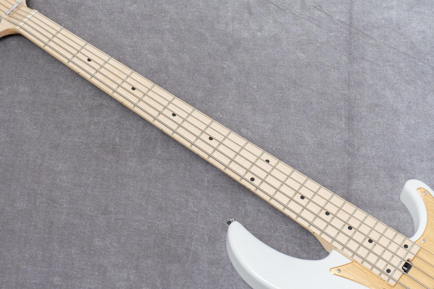 【new】Aria Pro II / RSB-618/5 WH 3.9kg #1125060613【GIB Hyogo】【Plek-adjusted】