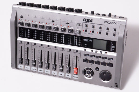 【used】ZOOM / R24【GIB Yokohama】