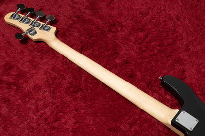 【new】woofy basses / ONE series Hank 5 M Black Burst