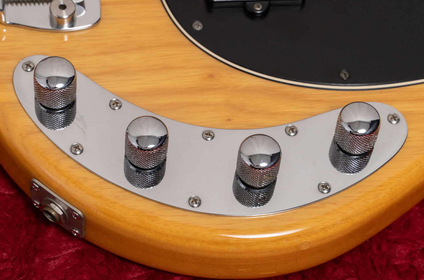 【used】Ernie Ball Music Man / Stingray 3EQ NT 2001 4.105kg #E23433【GIB Yokohama】