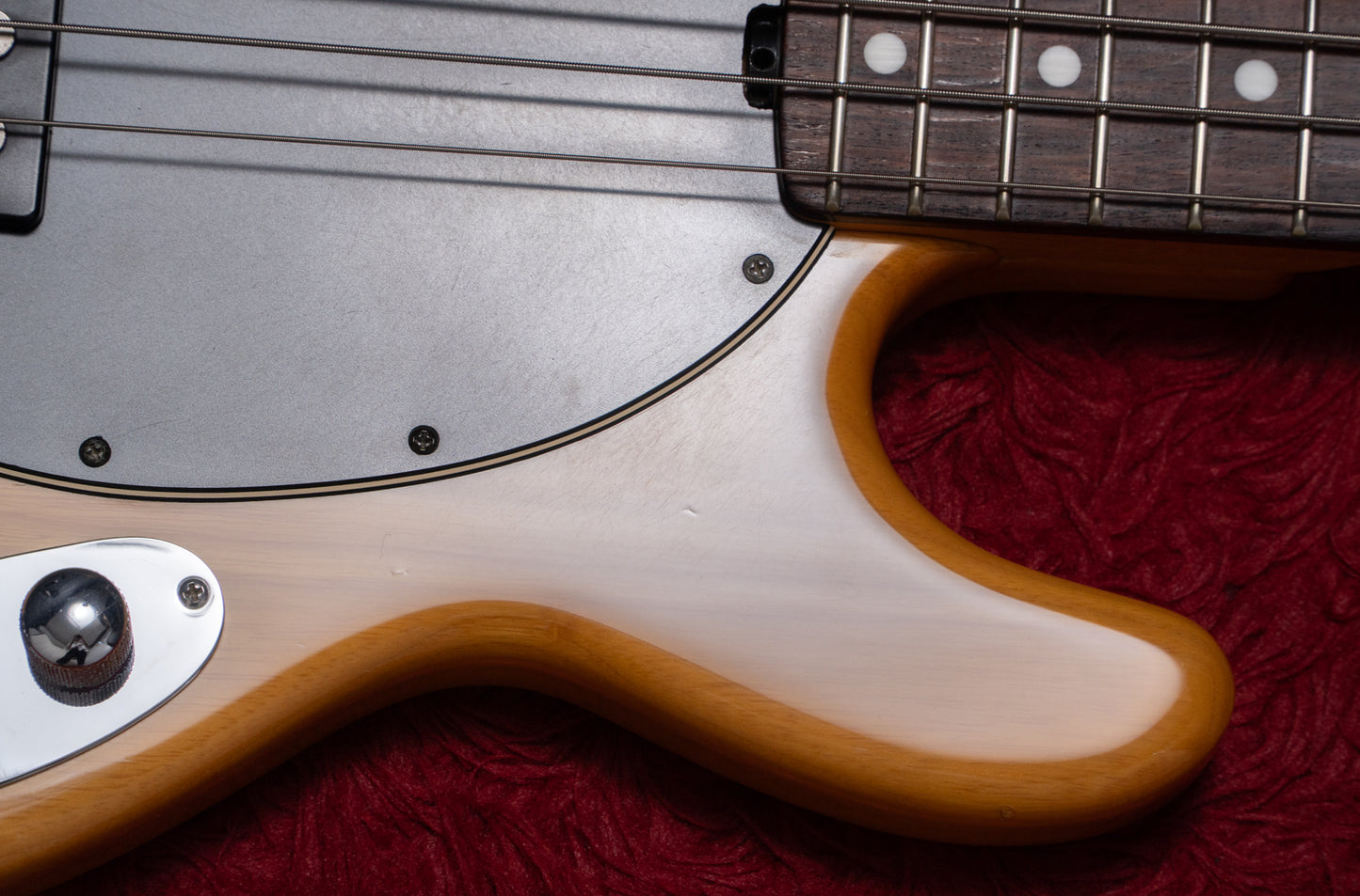 【used】Ernie Ball Music Man / Stingray 3EQ NT 2001 4.105kg #E23433【GIB Yokohama】