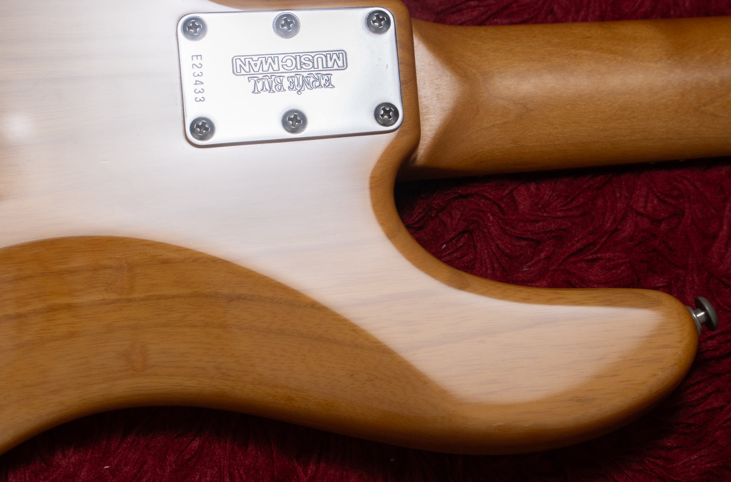 【used】Ernie Ball Music Man / Stingray 3EQ NT 2001 4.105kg #E23433【GIB Yokohama】