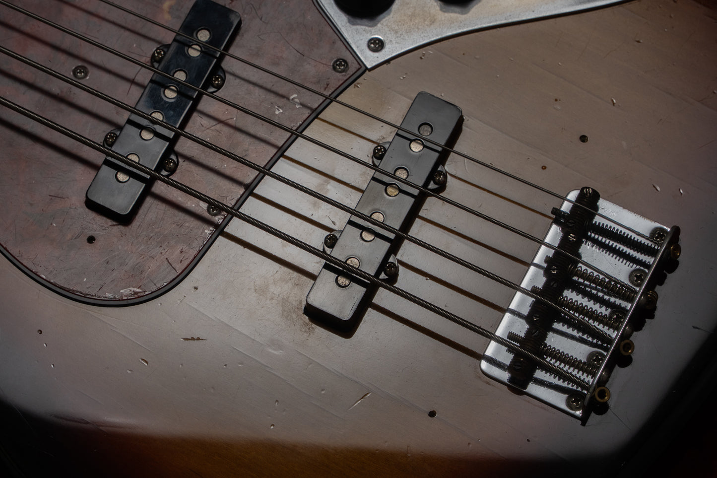 【used】Fender Custom Shop / 1964 Jazz Bass 3TS NOS 2005 4.090kg #R16363【Consignment】【GIB Yokohama】